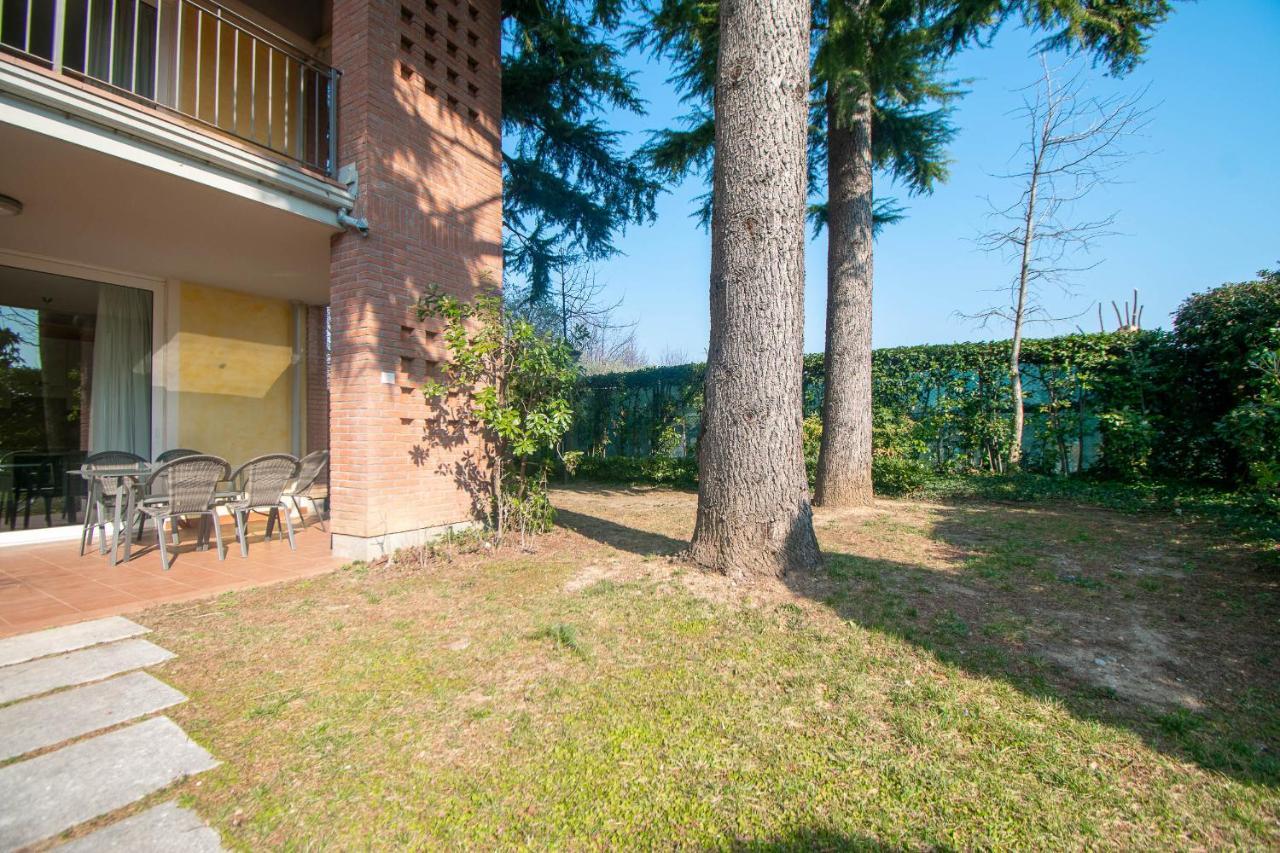 Lato Soleggiato @Gardazzurro Lägenhet Padenghe sul Garda Exteriör bild